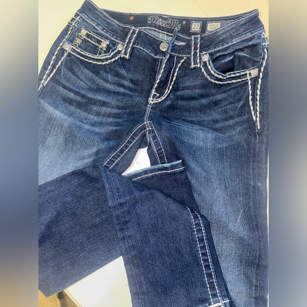 Gorgeous used ONCE “Miss Me” skinny jeans 👖